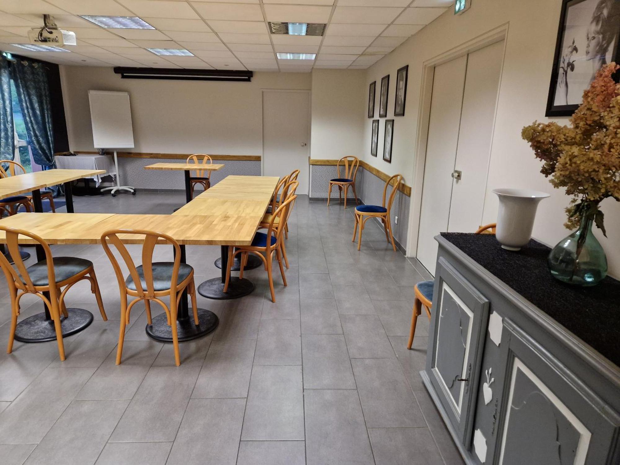 Kyriad Direct Limoges Nord Exterior foto